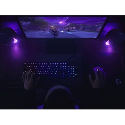 Altavoces gaming - Logitech G560, Bluetooth, RGB Lightsync, Sistema de altavoces 2.1, 240V, Control de graves, Personalizable, Negro