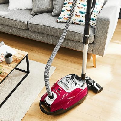 Aspirador con bolsa - ROWENTA RO7473EA, 400 W, Depósito 4,5 l, Rojo