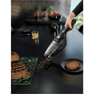 Aspirador de mano - AEG CX7-2-45MÖ, 18,5 W, Potencia de succión 18,5 AirWatt, Depósito 500 ml, Autonomía 45 min, Negro
