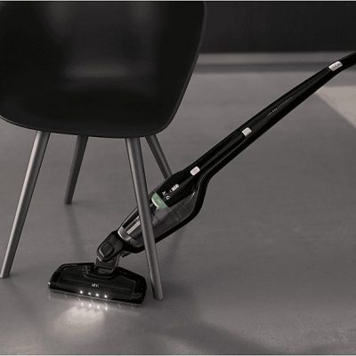Aspirador de mano - AEG CX7-2-45MÖ, 18,5 W, Potencia de succión 18,5 AirWatt, Depósito 500 ml, Autonomía 45 min, Negro